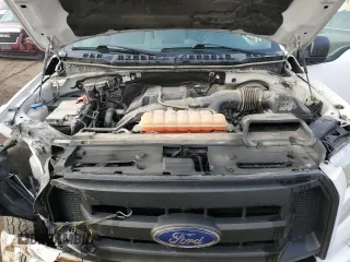 2017 Ford F-150 XL z VIN 1FTMF1CP8HKC54344, wystawiony jako Copart lot #57599445 z przebiegiem 85 997 mil mil oraz Szkoda całkowita • Salvage title. Historia ofert i sprzedaży dostępna na DreamBid. Obrazek 11.