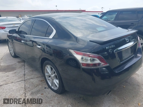 2013 Nissan Maxima SV with VIN 1N4AA5AP3DC830542, listed as a IAAI auction lot 42127767 with 161,990 mi miles and . Bid and sale history available at DreamBid. Image 3.