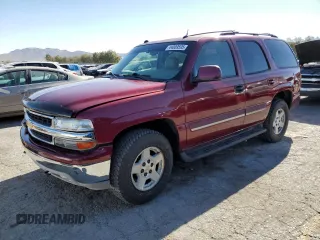 2004 Chevrolet Tahoe LT with VIN 1GNEK13T84J286506, listed as a Copart auction lot 44009595 with 212,139 mi miles and Salvage Title. Bid and sale history available at carsss.com. Image 1.