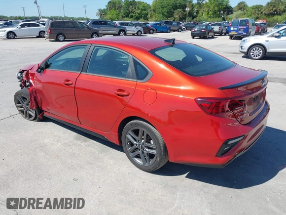 2021 Kia Forte GT-Line with VIN 3KPF34ADXME409193, listed as a IAAI auction lot 41846359 with 52,321 mi miles. Bid and sale history available at carsss.com. Image 3.