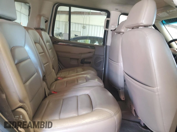 2002 Ford Explorer Limited with VIN 1FMDU75E42ZA78729, listed as a Copart auction lot 77603154 with 233,324 mi miles and Non repairable. Bid and sale history available at DreamBid. Image 11.