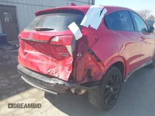 2022 Honda HR-V Sport with VIN 3CZRU6H12NM773532, listed as a IAAI auction lot 38747913 with 26,109 mi miles. Bid and sale history available at carsss.com. Image 6.