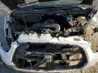 2015 Ford Transit Cargo with VIN 1FTNR1ZM0FKA55889, listed as a Copart auction lot 70571254 with 198,831 mi miles and Salvage Title. Bid and sale history available at DreamBid. Image 13.