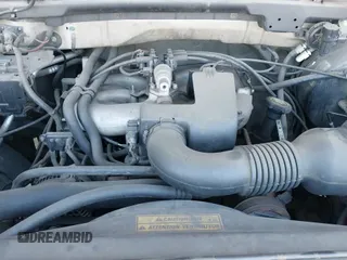 2000 Ford F-150 XL z VIN 1FTZX1724YNC08686, wystawiony jako IAAI lot #43482919 z przebiegiem 265 454 mil mil oraz . Historia ofert i sprzedaży dostępna na DreamBid. Obrazek 15.