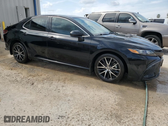 2021 Toyota Camry SE Nightshade with VIN 4T1G11AK7MU581248, listed as a Copart auction lot 46943655 with 78,866 mi miles and Clean Title. Bid and sale history available at DreamBid. Image 4.
