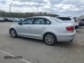 2012 Volkswagen Jetta SEL with VIN 3VWLX7AJXCM361484, listed as a Copart auction lot 53260985 with 155,585 mi miles and Salvage title. Bid and sale history available at DreamBid. Image 2.
