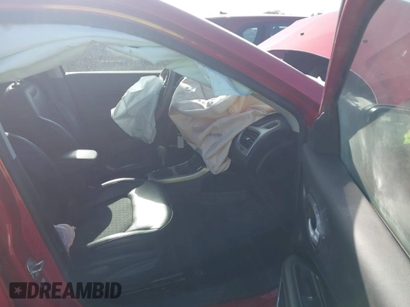 2018 Jeep Compass Latitude with VIN 3C4NJDBB2JT331384, listed as a IAAI auction lot 42293779 with 72,472 mi miles and . Bid and sale history available at DreamBid. Image 5.