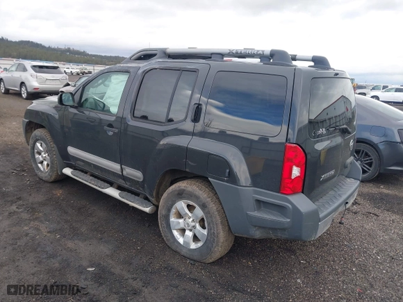 2011 Nissan Xterra Pro-4X with VIN 5N1AN0NW1BC516142, listed as a IAAI auction lot 41658077 with 178,443 mi miles. Bid and sale history available at carsss.com. Image 3.