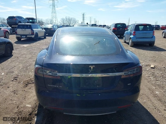 2014 Tesla Model S 60 kWh Battery with VIN 5YJSA1H14EFP41236, listed as a IAAI auction lot 41819663 with NaN miles. Bid and sale history available at carsss.com. Image 16.