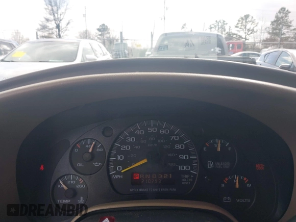 1998 Chevrolet Astro with VIN 1GNDM19W4WB103476, listed as a IAAI auction lot 41735080 with 210,293 mi miles. Bid and sale history available at carsss.com. Image 7.