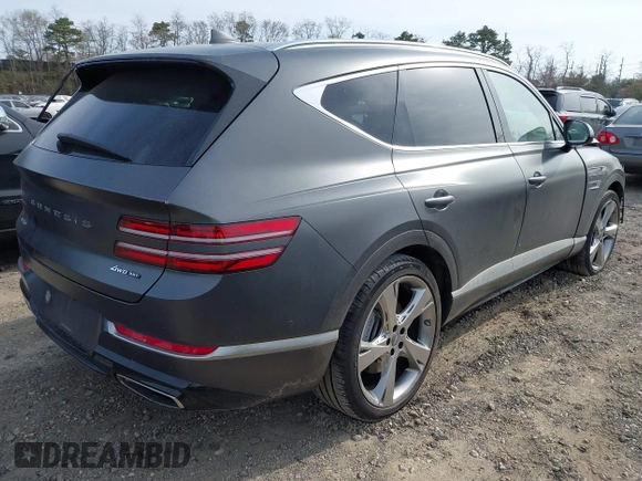 2023 Genesis GV80 z VIN KMUHCESC2PU127234, wystawiony jako IAAI lot #42076050 z przebiegiem 24 281 mil mil oraz . Historia ofert i sprzedaży dostępna na DreamBid. Obrazek 4.