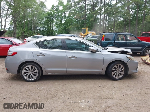 2017 Acura ILX with VIN 19UDE2F34HA011056, listed as a IAAI auction lot 42429381 with 319,042 mi miles and . Bid and sale history available at DreamBid. Image 14.
