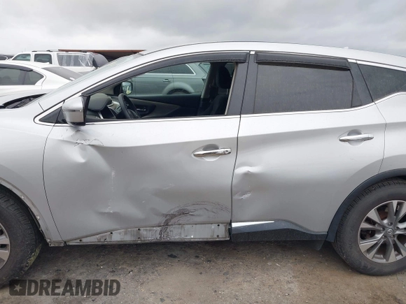 2016 Nissan Murano S with VIN 5N1AZ2MG9GN120028, listed as a IAAI auction lot 41964592 with 162,906 mi miles and . Bid and sale history available at carsss.com. Image 15.