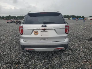 2017 Ford Explorer XLT with VIN 1FM5K7D88HGA67338, listed as a Copart auction lot 59279345 with 94,283 mi miles and Salvage title. Bid and sale history available at DreamBid. Image 6.