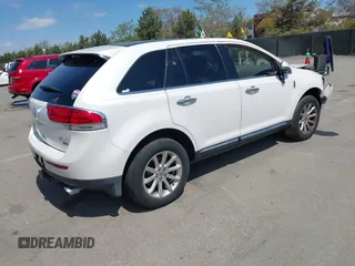 2012 Lincoln MKX with VIN 2LMDJ8JK4CBL09714, listed as a IAAI auction lot 41902666 with 105,937 mi miles and . Bid and sale history available at DreamBid. Image 4.