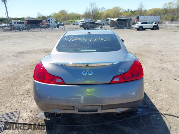 2008 Infiniti G37 Coupe Journey with VIN JNKCV64E38M101396, listed as a IAAI auction lot 42049780 with 128,809 mi miles. Bid and sale history available at carsss.com. Image 16.