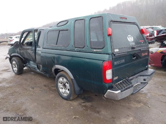 2000 Nissan Frontier 2WD XE with VIN 1N6DD26S4YC369994, listed as a IAAI auction lot 41558047 with 1 mi miles. Bid and sale history available at carsss.com. Image 3.