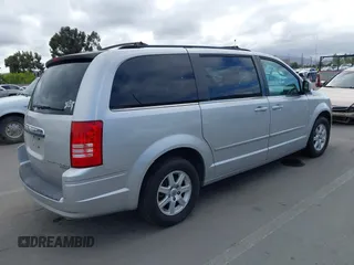 2010 Chrysler Town & Country Touring with VIN 2A4RR5D11AR432126, listed as a IAAI auction lot 42261584 with 135,638 mi miles and . Bid and sale history available at DreamBid. Image 4.
