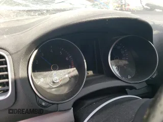 2012 Volkswagen Golf w/Sunroof & Navi z VIN WVWRF7AJ2CW316569, wystawiony jako Copart lot #65226494 z przebiegiem Nie podano mil oraz Szkoda całkowita • Salvage title. Historia ofert i sprzedaży dostępna na DreamBid. Obrazek 9.