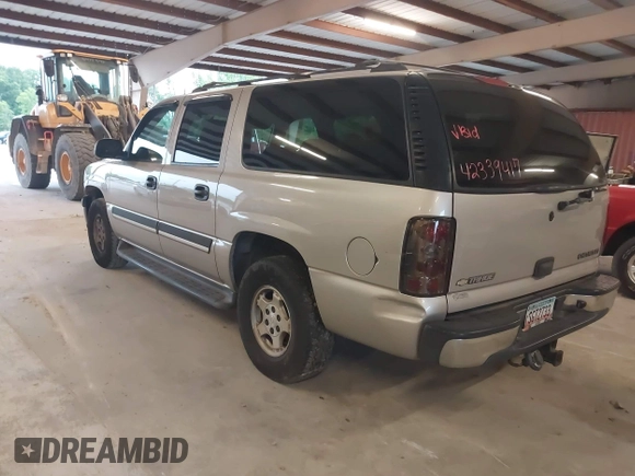 2005 Chevrolet Suburban LS z VIN 3GNEC16Z25G136603, wystawiony jako IAAI lot #42339417 z przebiegiem 382 868 mil mil oraz . Historia ofert i sprzedaży dostępna na DreamBid. Obrazek 3.