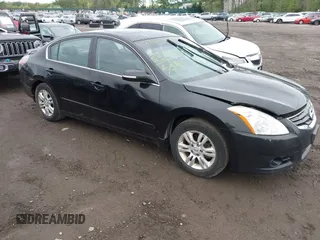 2011 Nissan Altima 2.5 S with VIN 1N4AL2APXBN473385, listed as a IAAI auction lot 42199191 with 255,902 mi miles. Bid and sale history available at carsss.com. Image 1.
