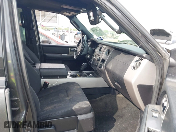 2017 Ford Expedition XLT z VIN 1FMJU1JT2HEA47953, wystawiony jako IAAI lot #41948593 z przebiegiem 214 414 mil mil oraz . Historia ofert i sprzedaży dostępna na DreamBid. Obrazek 5.