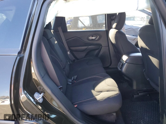 2016 Jeep Cherokee Altitude with VIN 1C4PJMCS2GW309427, listed as a Copart auction lot 88905595 with 175,974 mi miles and Salvage title. Bid and sale history available at DreamBid. Image 11.