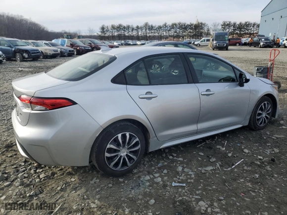 2020 Toyota Corolla LE with VIN JTDEPRAE5LJ090518, listed as a Copart auction lot 48414155 with 82,202 mi miles and Salvage Title. Bid and sale history available at carsss.com. Image 3.