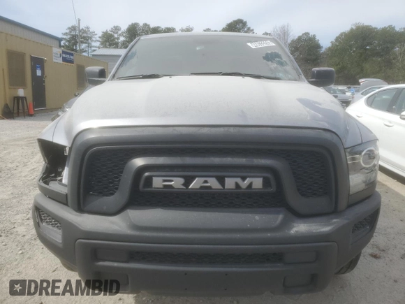 2024 Ram 1500 Warlock z VIN 1C6RR7LGXRS125143, wystawiony jako Copart lot #46033265 z przebiegiem 26 205 mil mil oraz Czysty tytuł • Clean title. Historia ofert i sprzedaży dostępna na DreamBid. Obrazek 5.