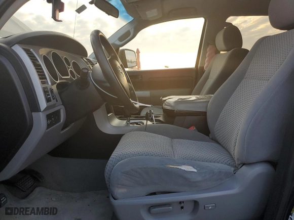 2007 Toyota Tundra SR5 with VIN 5TBET54177S455540, listed as a Copart auction lot 71871704 with 247,986 mi miles and Salvage Title. Bid and sale history available at carsss.com. Image 7.