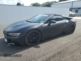 2019 BMW i8 z VIN WBY2Z6C57K7D40587, wystawiony jako Copart lot #59841795 z przebiegiem 31 640 mil mil oraz Szkoda całkowita • Salvage title. Historia ofert i sprzedaży dostępna na DreamBid. Obrazek 1.