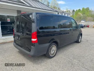 2020 Mercedes-Benz Metris with VIN W1WV0FEY7L3748338, listed as a Copart auction lot 55879505 with 221,412 mi miles and Clean Title. Bid and sale history available at DreamBid. Image 4.
