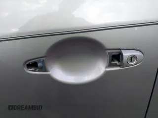2006 Hyundai Azera SE с VIN KMHFC46F76A043396, выставлен на аукционе IAAI как лот 42398355 с пробегом 232 418 миль миль и . История ставок и продаж доступна на DreamBid. Изображение 12.