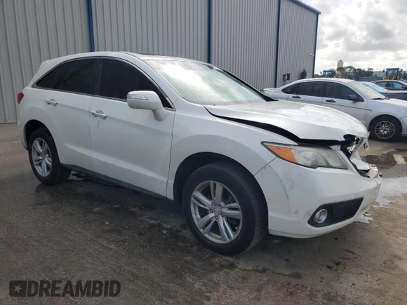2014 Acura RDX Technology with VIN 5J8TB3H56EL002691, listed as a Copart auction lot 60891335 with 82,562 mi miles and Salvage title. Bid and sale history available at DreamBid. Image 4.