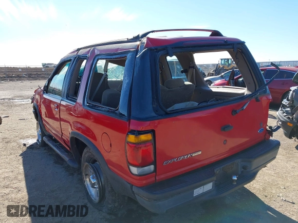 1997 Ford Explorer with VIN 1FMCU22X6VUB94813, listed as a IAAI auction lot 41298163 with 158,145 mi miles and . Bid and sale history available at DreamBid. Image 3.