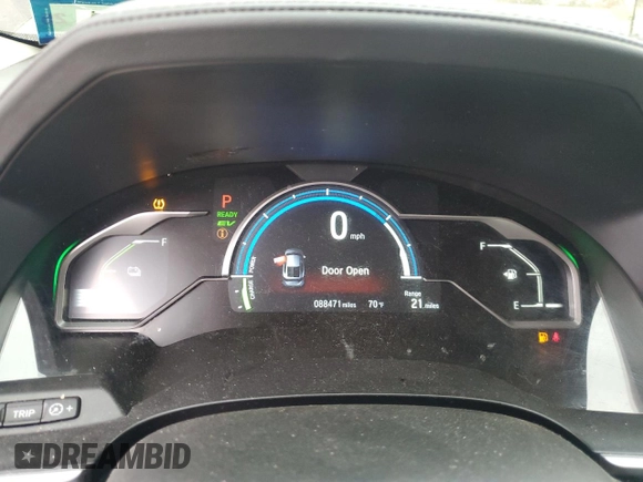 2018 Honda Clarity Plug-In Hybrid Touring with VIN JHMZC5F38JC014935, listed as a Copart auction lot 78647934 with 88,471 mi miles and Salvage Title. Bid and sale history available at carsss.com. Image 9.