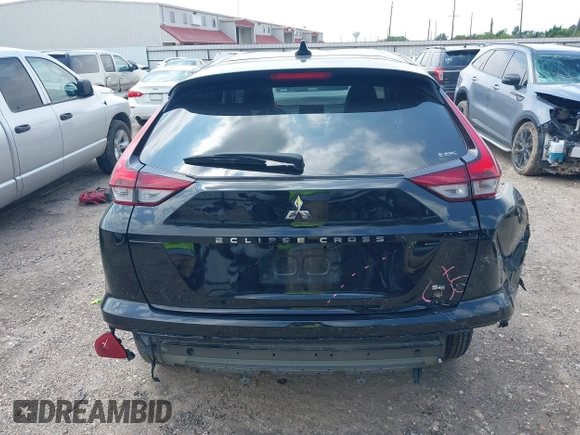 2025 Mitsubishi Eclipse Cross SE z VIN JA4ATWAA5SZ004141, wystawiony jako IAAI lot #42188861 z przebiegiem 7 481 mil mil oraz . Historia ofert i sprzedaży dostępna na DreamBid. Obrazek 16.