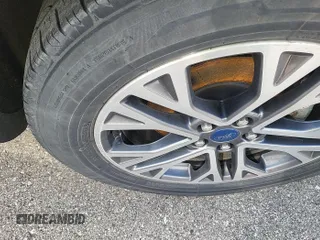 2020 Ford Escape SEL with VIN 1FMCU9H67LUA82560, listed as a IAAI auction lot 42733832 with 121,280 mi miles and . Bid and sale history available at DreamBid. Image 17.