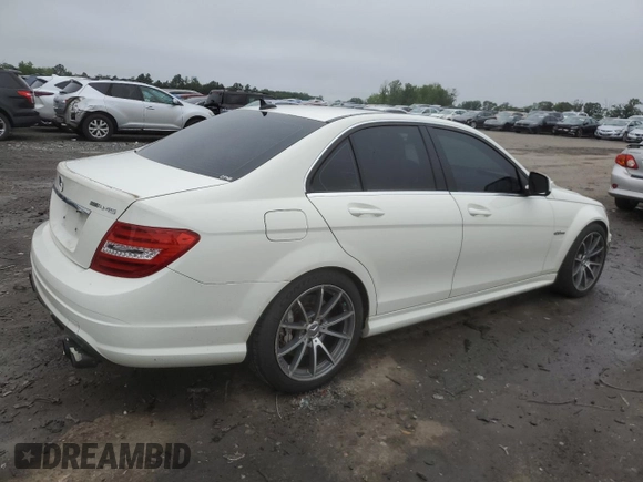 2009 Mercedes-Benz C 63 AMG with VIN WDDGF77X39F284619, listed as a Copart auction lot 61076125 with 108,601 mi miles and Salvage title. Bid and sale history available at DreamBid. Image 3.