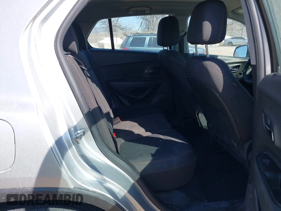 2017 Chevrolet Trax LS with VIN KL7CJNSB3HB192761, listed as a IAAI auction lot 41791039 with 76,591 mi miles. Bid and sale history available at carsss.com. Image 8.