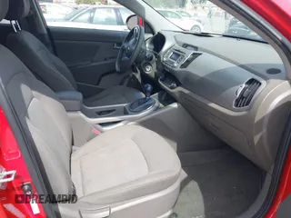2013 Kia Sportage LX with VIN KNDPBCA26D7355889, listed as a IAAI auction lot 42054415 with 136,859 mi miles and . Bid and sale history available at carsss.com. Image 5.