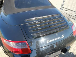 2006 Porsche 911 Carrera S with VIN WP0CB29926S766815, listed as a IAAI auction lot 42078069 with 76,580 mi miles. Bid and sale history available at carsss.com. Image 10.