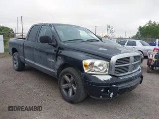 2008 Dodge 1500 SLT with VIN 1D7HA18288S637588, listed as a IAAI auction lot 41210430 with 240,608 mi miles and . Bid and sale history available at DreamBid. Image 6.