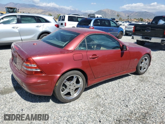 2002 Mercedes-Benz SLK 320 z VIN WDBKK65F62F265927, wystawiony jako Copart lot #49832295 z przebiegiem 64 490 mil mil oraz Czysty tytuł • Clean title. Historia ofert i sprzedaży dostępna na DreamBid. Obrazek 3.