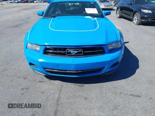 2011 Ford Mustang V6 с VIN 1ZVBP8AM6B5154462, выставлен на аукционе IAAI как лот 41813734 с пробегом 42 412 миль миль и . История ставок и продаж доступна на DreamBid. Изображение 12.