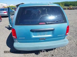 1998 Dodge Caravan with VIN 2B4FP253XWR829741, listed as a IAAI auction lot 42173839 with 123,783 mi miles and . Bid and sale history available at carsss.com. Image 6.