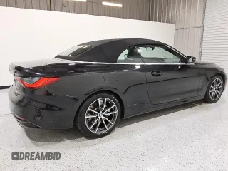 2024 BMW 4 Series 430i xDrive z VIN WBA43AT02RCR37449, wystawiony jako Copart lot #55704005 z przebiegiem 26 439 mil mil oraz Czysty tytuł • Clean title. Historia ofert i sprzedaży dostępna na DreamBid. Obrazek 3.