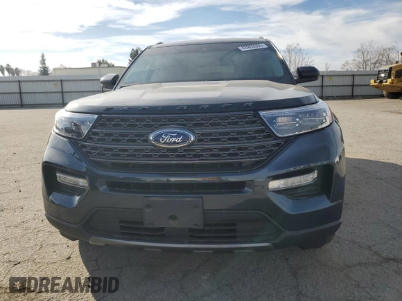 2023 Ford Explorer XLT with VIN 1FMSK7DH3PGA95078, listed as a Copart auction lot 43960065 with 20,344 mi miles and Salvage Title. Bid and sale history available at carsss.com. Image 5.