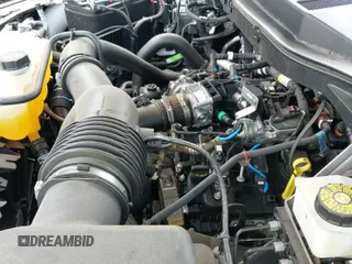 2023 Ford F-150 XL z VIN 1FTEW1EP6PKF93748, wystawiony jako IAAI lot #43030311 z przebiegiem 27 063 mil mil oraz . Historia ofert i sprzedaży dostępna na DreamBid. Obrazek 18.