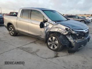 2017 Honda Ridgeline RTL-E z VIN 5FPYK3F72HB039695, wystawiony jako Copart lot #48750495 z przebiegiem 123 910 mil mil oraz Szkoda całkowita • Salvage title. Historia ofert i sprzedaży dostępna na DreamBid. Obrazek 4.